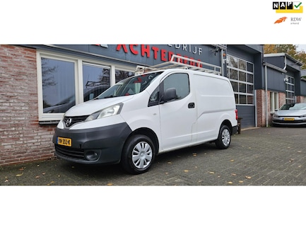 Nissan NV200 0