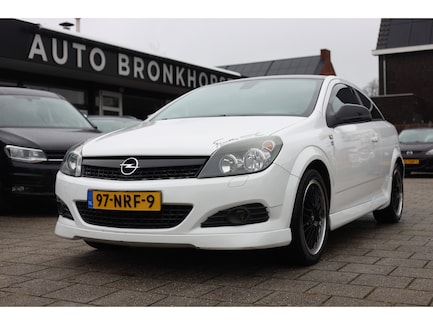 Opel Astra 0