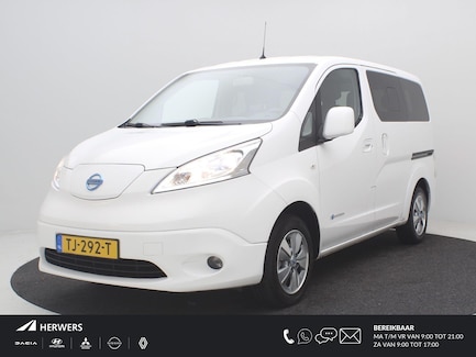 Nissan E-NV200 0