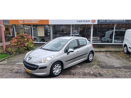 Peugeot 207 0