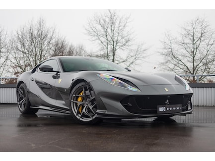 Ferrari 812 Superfast 0