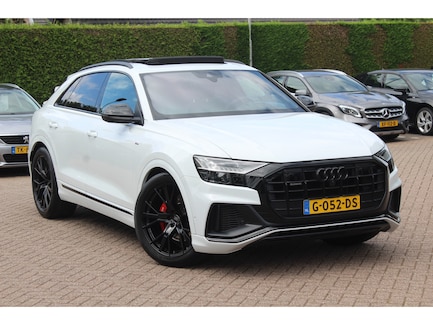 Audi Q8 0