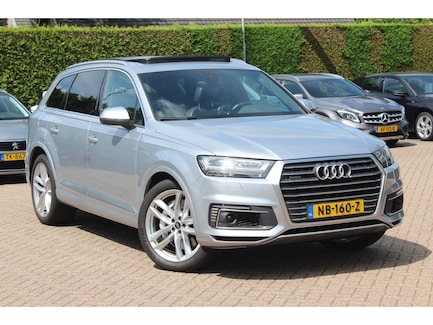 Audi Q7 0