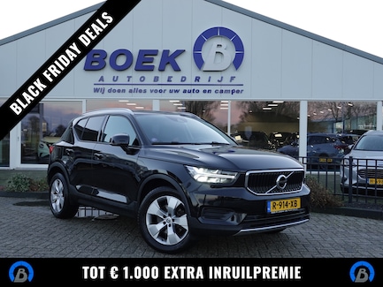 Volvo XC40 0