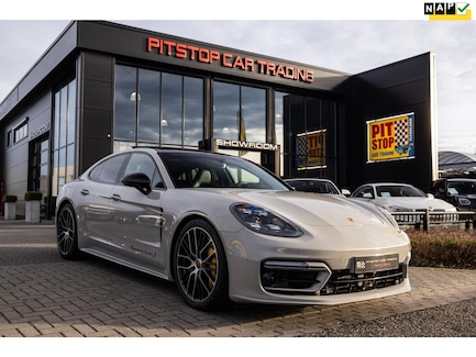 Porsche Panamera 0
