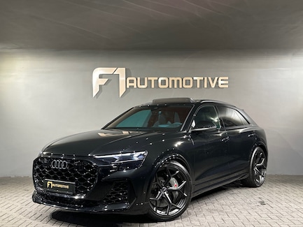 Audi RS Q8 0