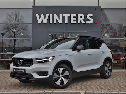 Volvo XC40 0