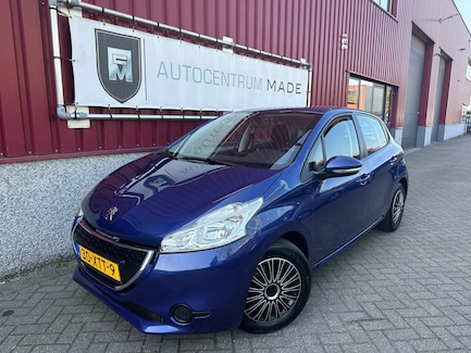 Peugeot 208 0