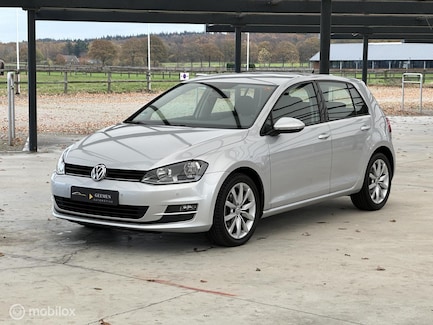Volkswagen Golf 0