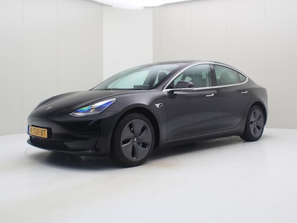 Tesla Model 3 0