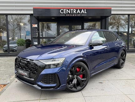Audi RS Q8 0
