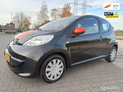 Peugeot 107 0