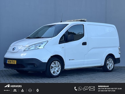 Nissan E-NV200 0