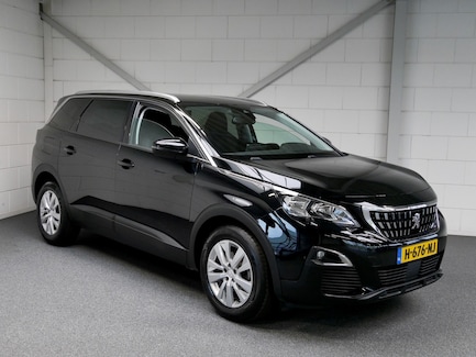 Peugeot 5008 0