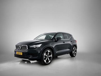 Volvo XC40 0