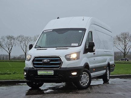 Ford E-Transit 0