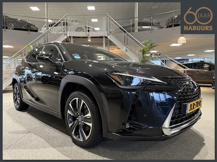 Lexus UX 0