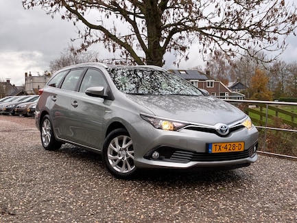 Toyota Auris 0