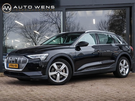Audi E-tron 0
