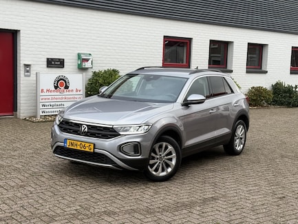 Volkswagen T-Roc 0