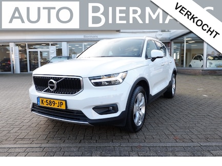 Volvo XC40 0