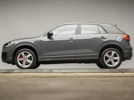 Audi Q2 0
