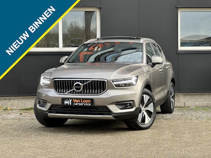 Volvo XC40 0