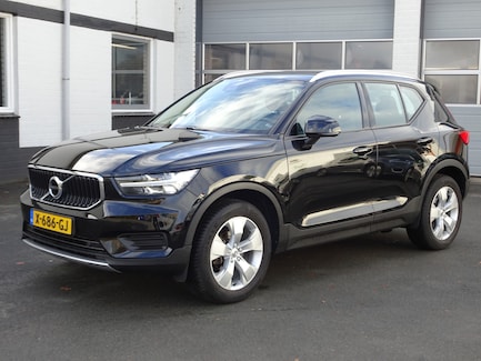 Volvo XC40 0