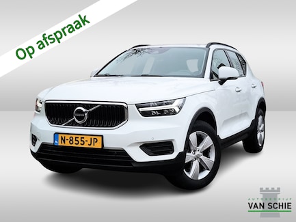 Volvo XC40 0