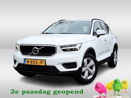 Volvo XC40 0