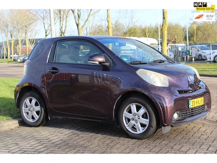 Toyota iQ 0