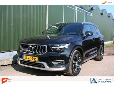 Volvo XC40 0