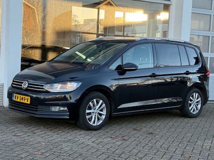 Volkswagen Touran 0