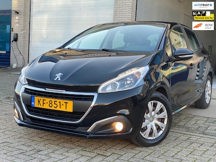 Peugeot 208 0