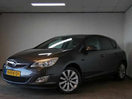 Opel Astra 0