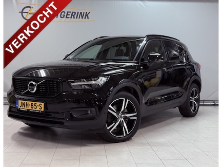 Volvo XC40 0