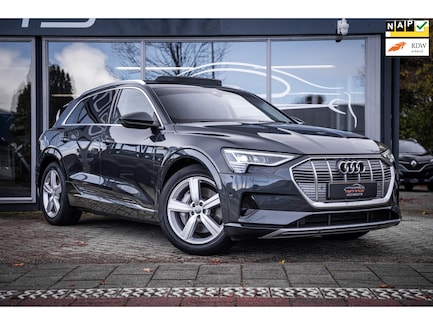 Audi E-tron 0