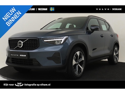 Volvo XC40 0