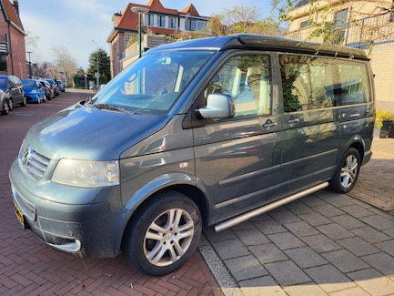 Volkswagen Multivan 0