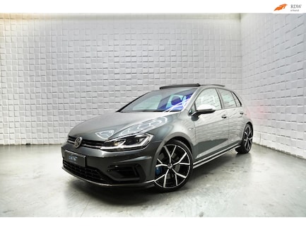 Volkswagen Golf 0