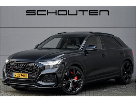 Audi RS Q8 0