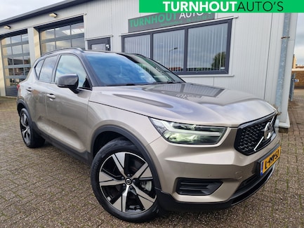 Volvo XC40 0