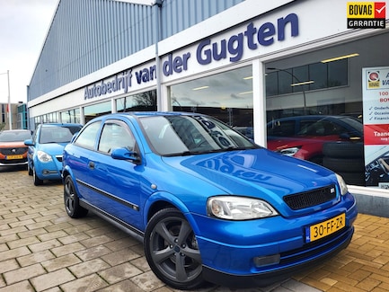 Opel Astra 0