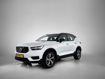 Volvo XC40 0