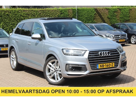 Audi Q7 0