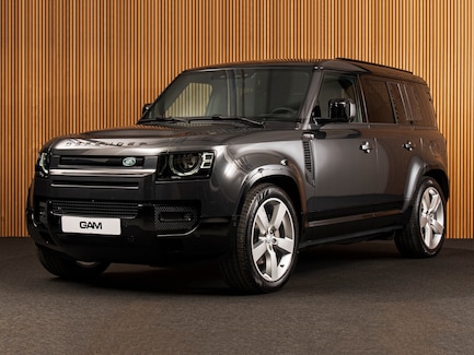 Land Rover Defender 0