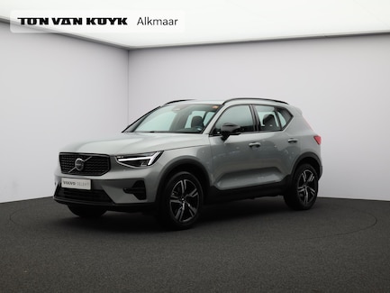 Volvo XC40 0