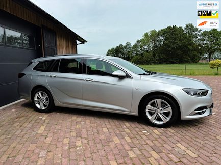 Opel Insignia 0