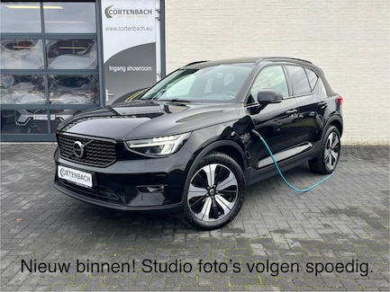 Volvo XC40 0