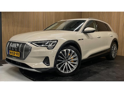 Audi E-tron 0